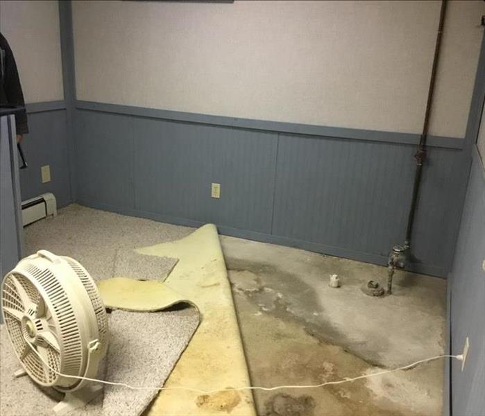 Customer drying floor with fan